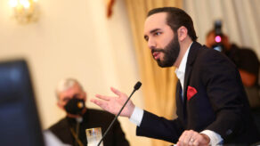 Nayib Bukele criminales deportados