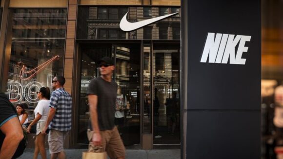 Caída de Nike