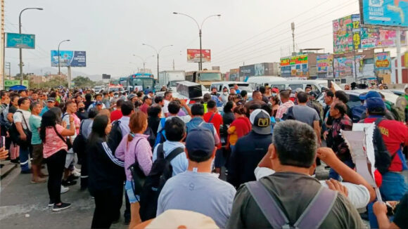 Rutas que no circularán hoy por el paro de transportistas