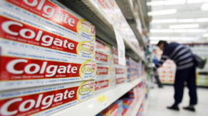 Colgate pasta dental Brasil