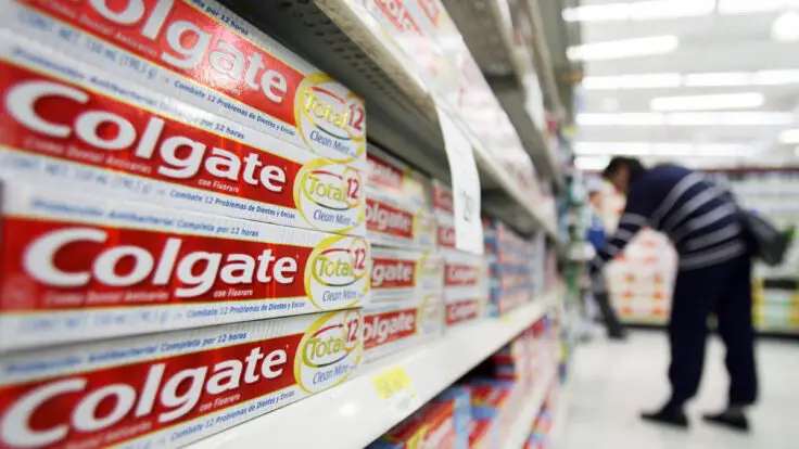Colgate pasta dental Brasil