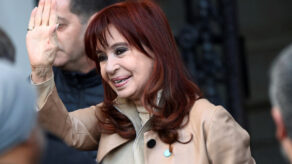 Corte Suprema de Argentina confirma condena de 6 años a Cristina Fernández