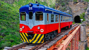 El Grupo Roggio modernizará el Tren Macho en Perú con US$ 565 millones, mejorando 128 km de vía férrea y beneficiando a 1.2 millones de personas en Junín y Huancavelica.