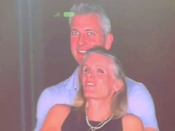 ¿Quién es Andy Byron, el CEO de Astronomer visto en la “kiss cam” de Coldplay junto a una ejecutiva de su empresa?
