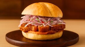 Pan con chicharrón
