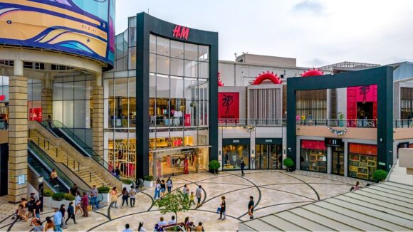 Jockey Plaza