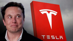 tesla sueldo elon musk