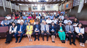 SIDEI 2025: Expertos analizaron el futuro de la educación con la inteligencia artificial.