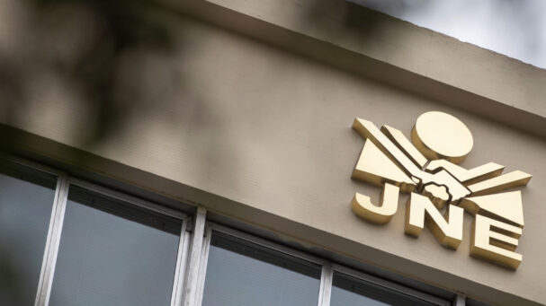 JNE chalecos candidatos presidenciales