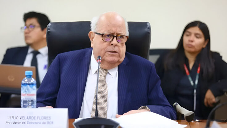 Julio Velarde habla sobre su posible permanencia en el cargo.