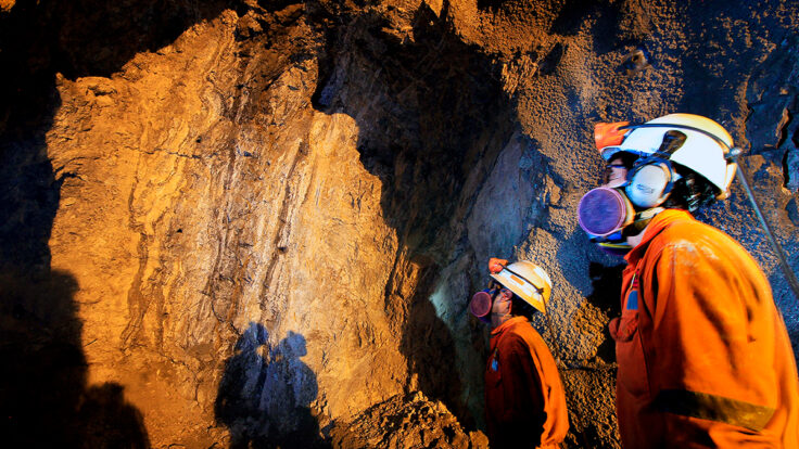 Volcan Compañía Minera Bolsa de Valores de Lima