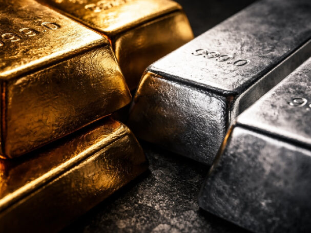 plata se desploma oro