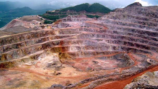 Minera china destina US$1,200 millones a proyectos de cobre y oro en ...