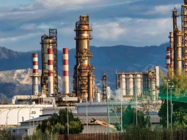 EAU deja la OPEP ¿Cómo afectará esto en los precios mundiales del petróleo.