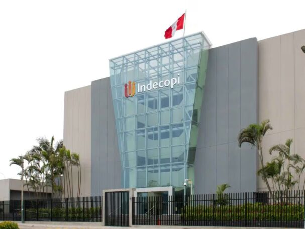 Indecopi investiga a exportadora China por eludir derechos antidumping en tejidos tafetán