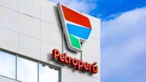 Poder Ejecutivo evalúa financiamiento para evitar quiebra de Petroperú