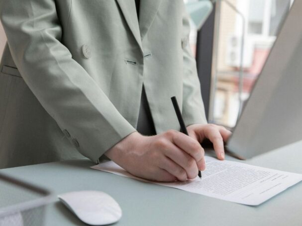 ¿Cuándo registrar tu marca Consejos para evitar errores comunes en emprendimientos.