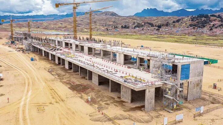 Aeropuerto de Chinchero podría retrasarse hasta 2028, alerta Contraloría.