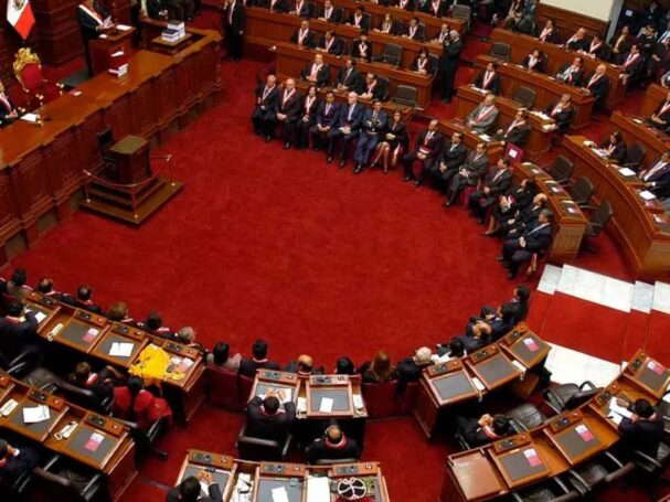 IPE Claves sobre el poder real del Ejecutivo