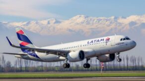 Latam airlines reduce su Ebitda a US$3,800 millones debido a alza del petróleo.