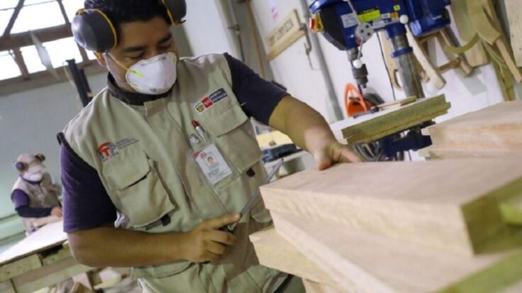 El 78% de peruanos ligados a una MYPE tiene crédito Casi el doble que el resto de la población