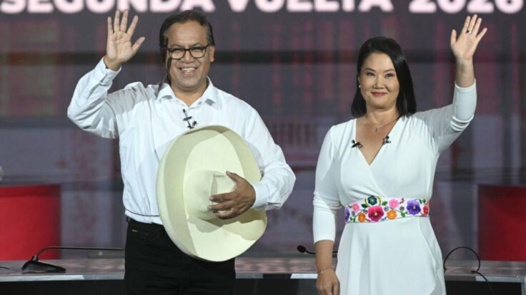 Fitch alerta que la segunda vuelta electoral podría retrasar inversiones en el Perú