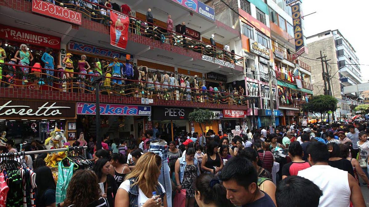 Gamarra prevé pérdidas de más de S/600 millones por el Niño Costero -  Infomercado - Noticias