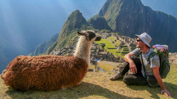 Perú recibió 1.37 millones de turistas extranjeros hasta mayo 2026