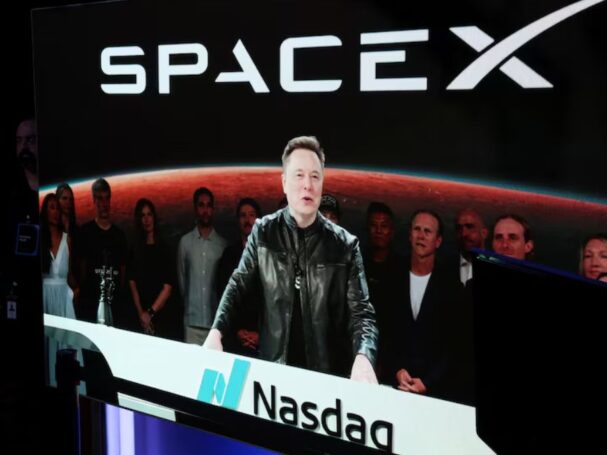 SpaceX apunta a superar los US$2 trillones en su debut en Nasdaq