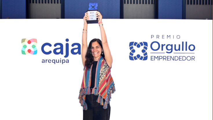 Alejandra Rivera-premio orgullo emprendedor