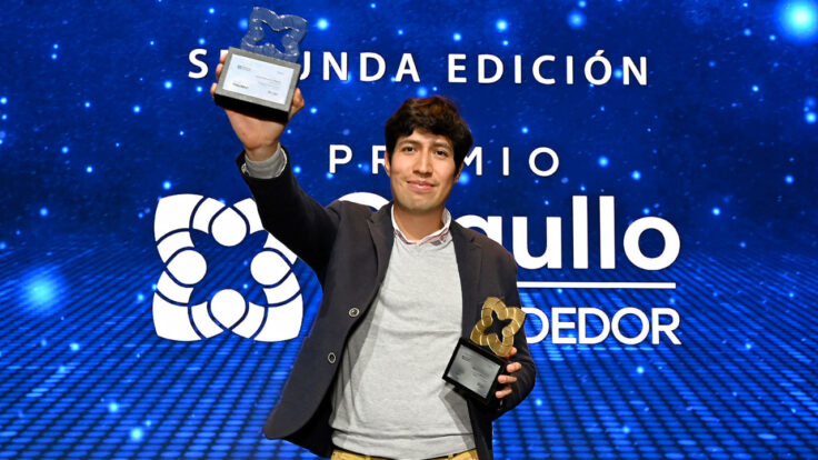 Bryan Villafuerte-premio orgullo emprendedor