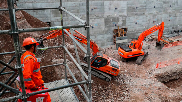 MEF financiamiento obras públicas
