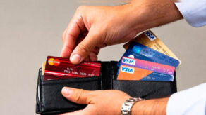 cómo elegir tarjeta de crédito o préstamo
