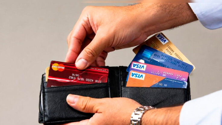 cómo elegir tarjeta de crédito o préstamo
