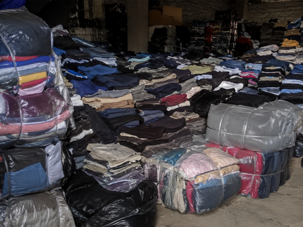 tráfico ilegal de ropa usada