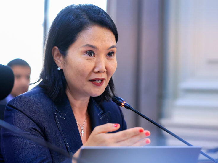 keiko Fujimori aumento sueldo